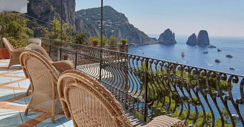 Villas for sale in Capri